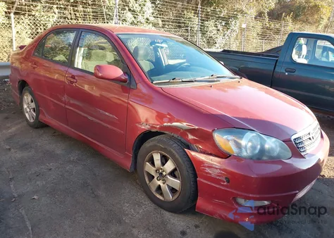 2005 Toyota Corolla S z USA, uszkodzony, nr VIN 1NXBR32E75Z402120